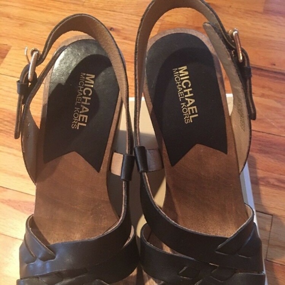 EUC Michael Kors Inglewood Sling Wedge Platforms - Picture 1 of 5